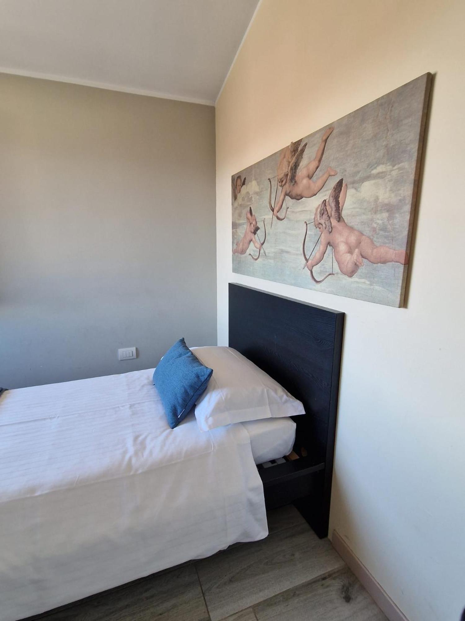 Bgy Airport House Grassobbio Hotel Room photo